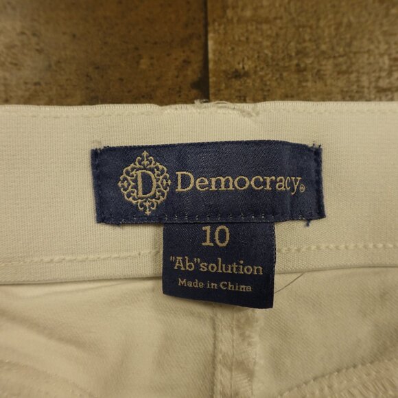 Democracy “Ab”solution White Ankle Jeans Women’s Size 10 - Picture 3 of 11
